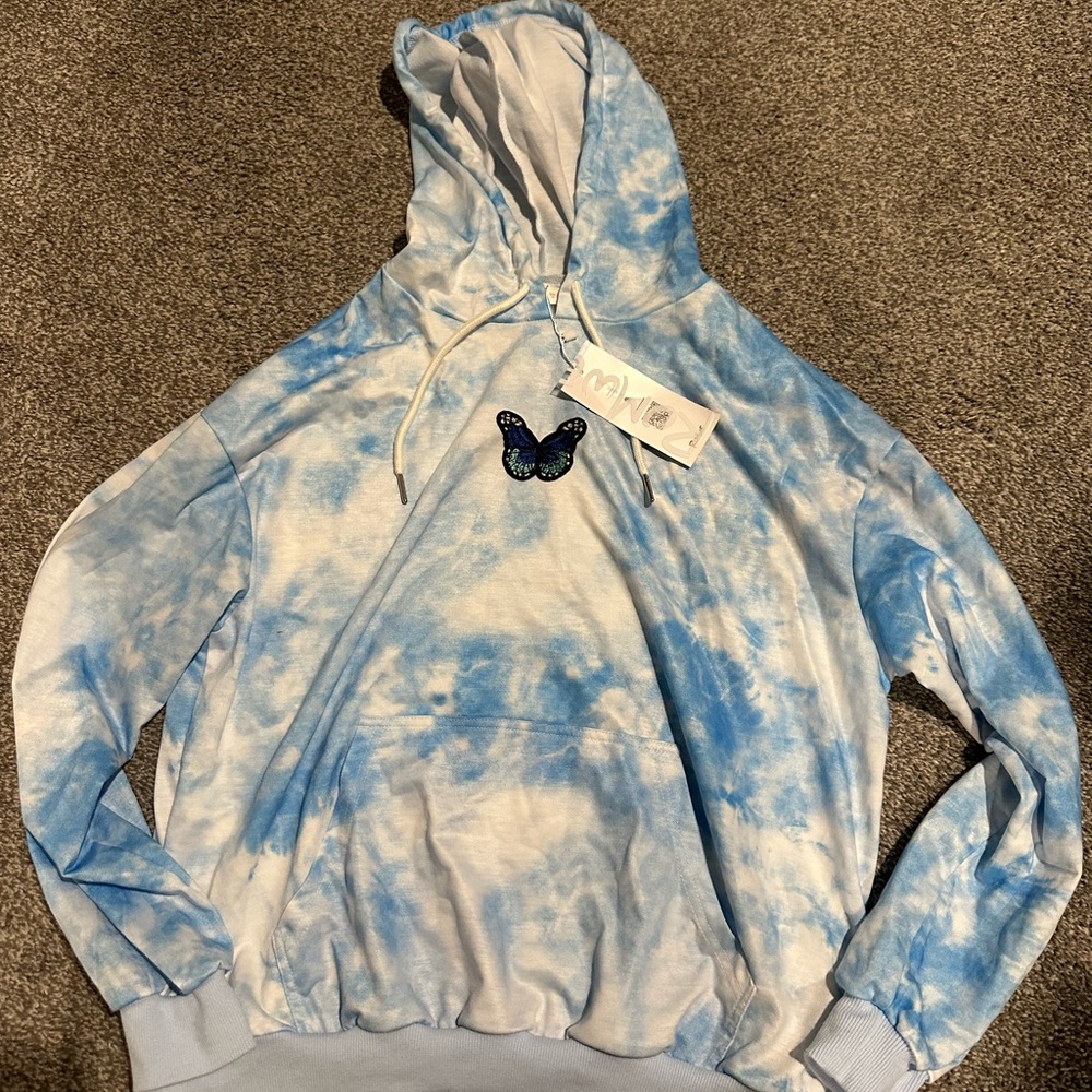 NWT ROMWE Hoodie